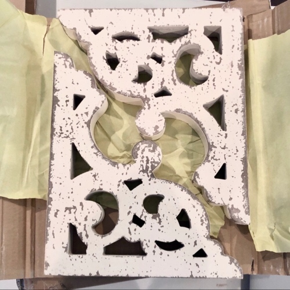 White Shabby Chic Wood Corbels